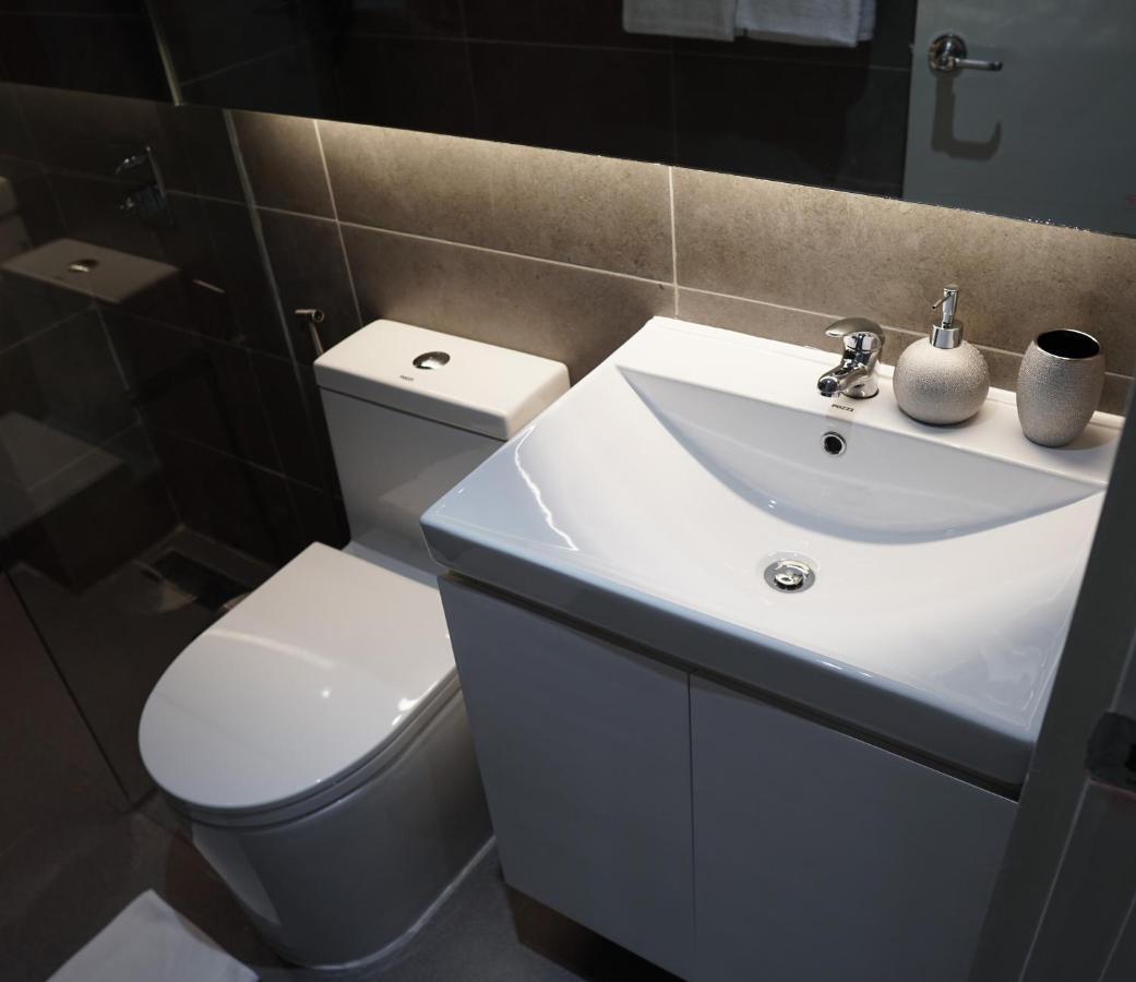 Radlett Residences Hotel - Tuguegarao Экстерьер фото